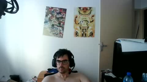 Snapshot of romainb72 chatting on 06-24-26, 04:55 romainb72 online show from 06-24-26, 04:55