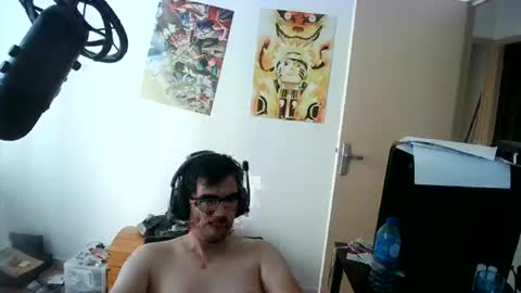 Snapshot of romainb72 chatting on 06-25-26, 07:24 romainb72 online show from 06-25-26, 07:24
