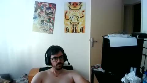 Snapshot of romainb72 chatting on 07-16-26, 06:30 romainb72 online show from 07-16-26, 06:30