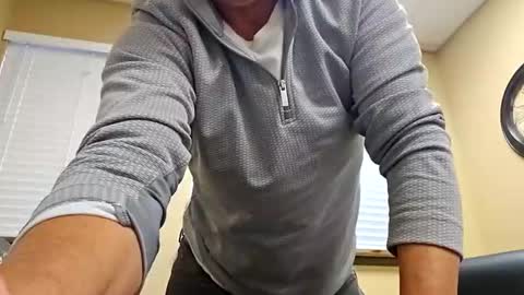 romanteeks online show from 12-11-24, 11:54