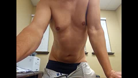 romanteeks online show from 11-05-25, 03:17