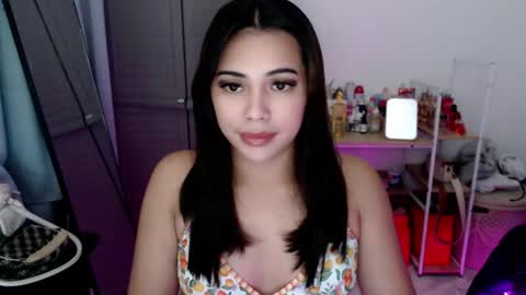 Snapshot of romantic_kath chatting on 05-02-26, 08:03 KATH online show from 05-02-26, 08:03