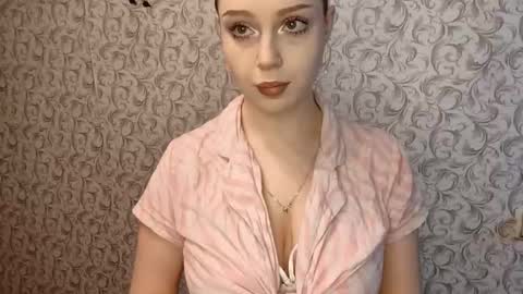 Snapshot of romeliamimozo chatting on 01-13-26, 09:14 Alya online show from 01-13-26, 09:14