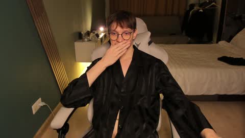 Romeo online show from 01-14-25, 11:53