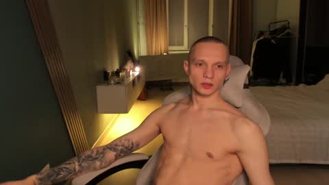 Romeo online show from 01-18-25, 09:13