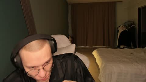 Romeo online show from 01-27-25, 02:53