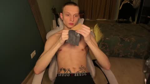 Romeo online show from 02-02-25, 11:11