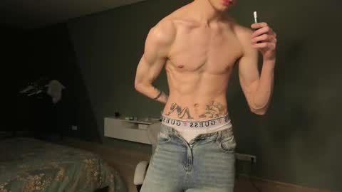 Romeo online show from 03-12-25, 05:49