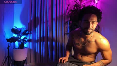 R O M E O  online show from 09-10-25, 05:51