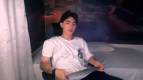 Romeo online show from 12-18-25, 07:09