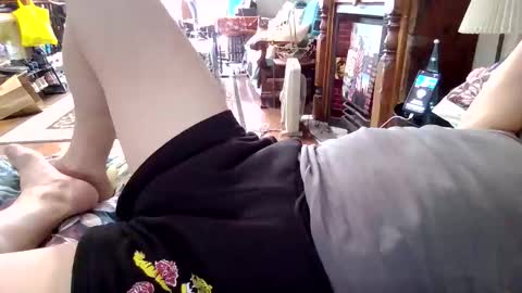 Snapshot of romeomustcum2016 chatting on 10-02-25, 06:53 Trinked online show from 10-02-25, 06:53