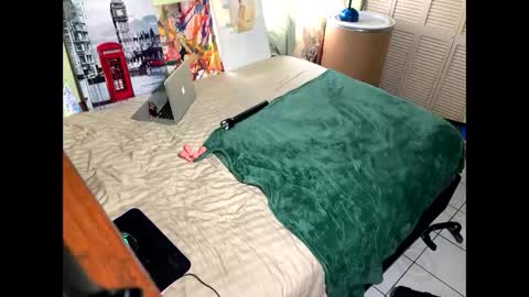 romeotyn online show from 02-17-25, 06:48