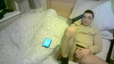 Snapshot of romson998181 chatting on 02-02-26, 11:47 romson998181 online show from 02-02-26, 11:47