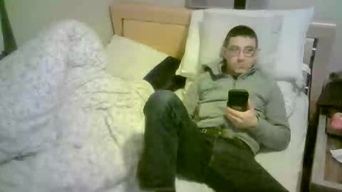 Snapshot of romson998181 chatting on 03-01-26, 08:11 romson998181 online show from 03-01-26, 08:11