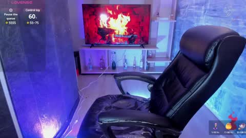 Snapshot of romyvega_ chatting on 12-04-24, 12:30 Romy Vega online show from 12-04-24, 12:30