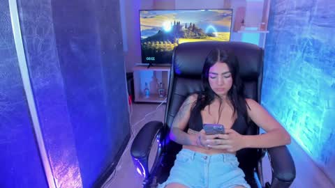 Snapshot of romyvega_ chatting on 12-04-24, 03:48 Romy Vega online show from 12-04-24, 03:48