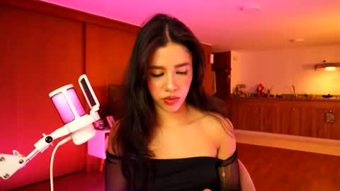 Snapshot of ronieeplay chatting on 05-22-26, 05:36 Roni online show from 05-22-26, 05:36