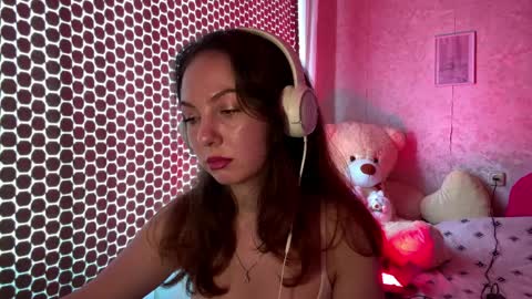 Elvi online show from 04-09-26, 09:15