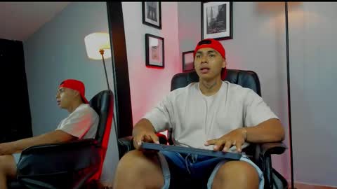 RonnieCanford online show from 03-22-26, 04:54