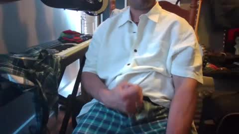 ronniejohnston13 online show from 07-11-26, 03:53