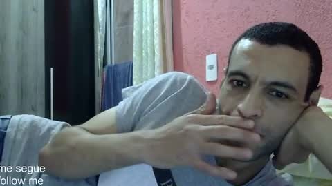 Snapshot of ronnispoto chatting on 12-30-24, 07:32 ronny online show from 12-30-24, 07:32