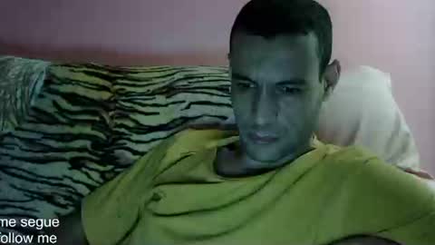 Snapshot of ronnispoto chatting on 01-18-25, 05:20 ronny online show from 01-18-25, 05:20