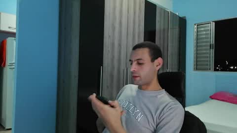 ronny online show from 05-04-26, 10:06