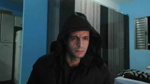 Snapshot of ronnispoto chatting on 06-10-26, 12:11 ronny online show from 06-10-26, 12:11