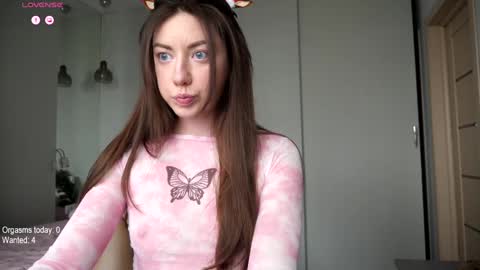 Snapshot of ronny_ponny chatting on 12-21-24, 12:16 RonnyPonny online show from 12-21-24, 12:16