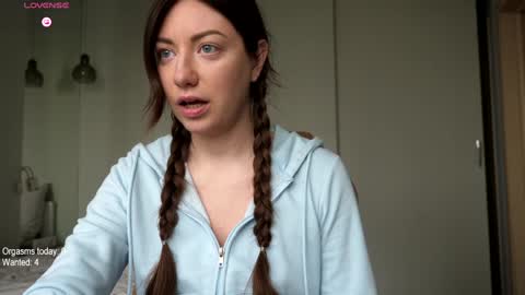 Snapshot of ronny_ponny chatting on 02-01-25, 10:15 RonnyPonny online show from 02-01-25, 10:15