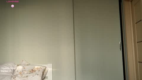 Snapshot of ronny_ponny chatting on 02-09-25, 12:08 RonnyPonny online show from 02-09-25, 12:08