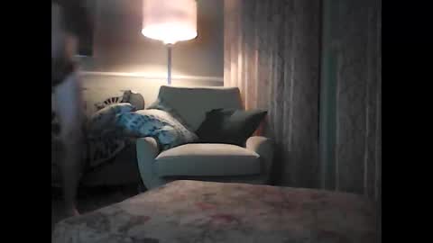 ronvlv online show from 04-05-26, 01:47