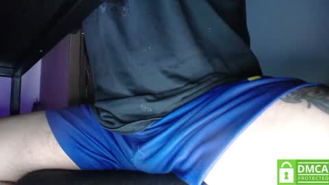 Snapshot of room_hot_x chatting on 01-22-25, 10:29 ken online show from 01-22-25, 10:29