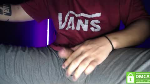 Snapshot of room_hot_x chatting on 10-03-25, 10:29 ken online show from 10-03-25, 10:29