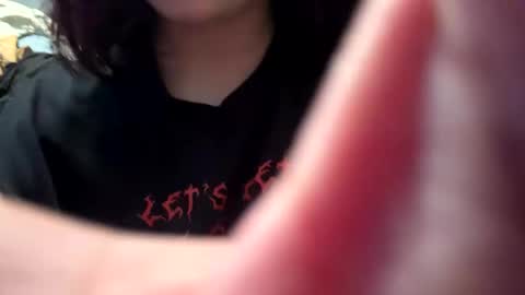 Snapshot of roozzzof chatting on 02-07-25, 07:06 rooz online show from 02-07-25, 07:06