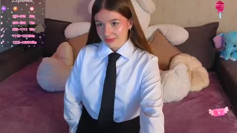 Snapshot of roraline_lov chatting on 04-04-26, 04:15 roraline_lov online show from 04-04-26, 04:15