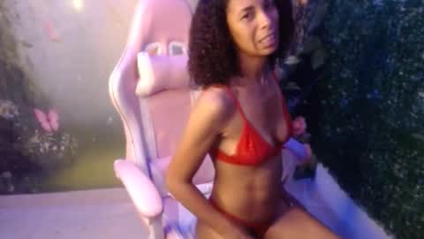 Snapshot of rosa_skinny chatting on 06-05-26, 08:14 rosa online show from 06-05-26, 08:14