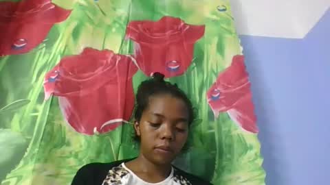 rosah225127 online show from 04-12-26, 05:51