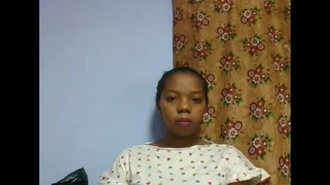 rosah225127 online show from 04-15-26, 03:35