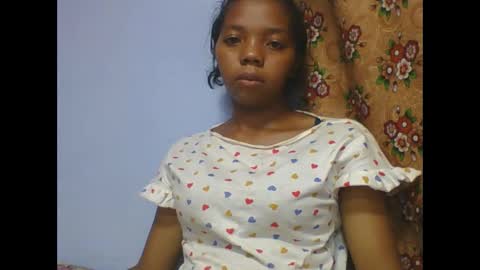 rosah225127 online show from 04-15-26, 07:58