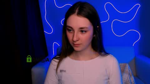 Black Swan online show from 04-17-26, 08:01