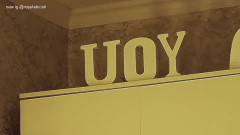 Snapshot of rosaliefetish chatting on 01-23-25, 01:24 Rosalie online show from 01-23-25, 01:24