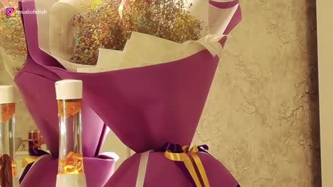 Snapshot of rosaliefetish chatting on 02-13-25, 01:48 Rosalie online show from 02-13-25, 01:48