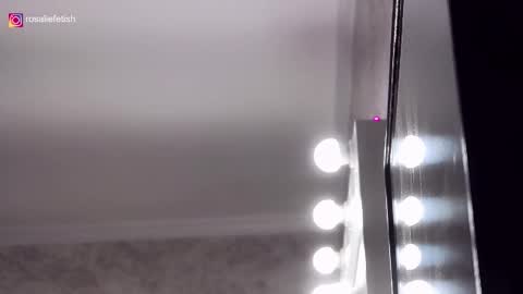 Snapshot of rosaliefetish chatting on 11-13-25, 11:25 Rosalie online show from 11-13-25, 11:25