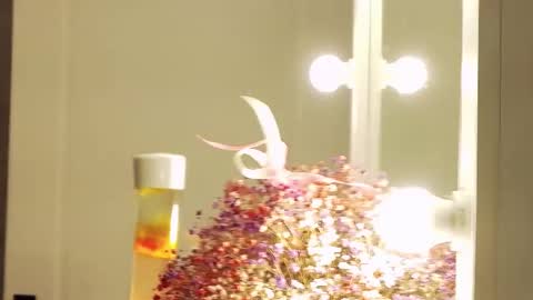 Snapshot of rosaliefetish chatting on 12-15-25, 12:37 Rosalie online show from 12-15-25, 12:37