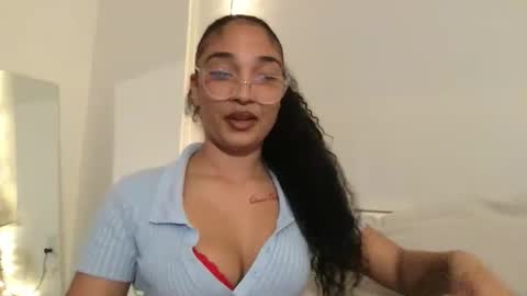 Rosalina online show from 02-15-26, 07:51