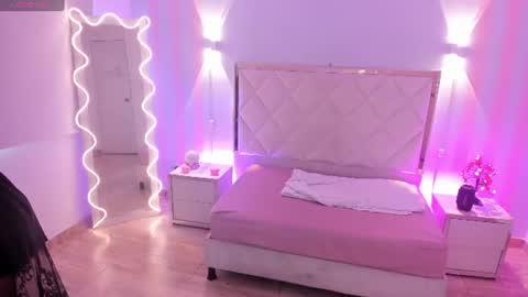 ROSALIN online show from 06-23-26, 12:14