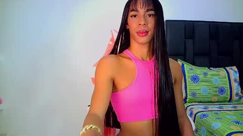 Snapshot of rosalindasexy chatting on 06-03-26, 03:53 Rosalinda online show from 06-03-26, 03:53