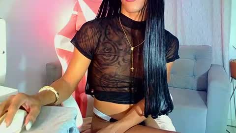 Snapshot of rosalindasexy chatting on 07-03-26, 07:15 Rosalinda online show from 07-03-26, 07:15