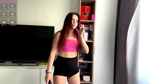 Nicole online show from 07-10-26, 12:08